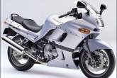Январский средний дорожный мотоцикл Kawasaki ZZR400 