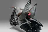 Прозрачный скутер-стрекоза
