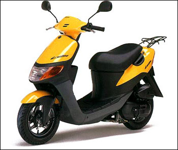 Скутер suzuki lets