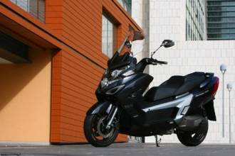 Kymco представить на мотосалоні EICMA моторолери 2008 модельного року 