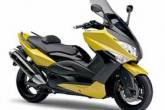 Оновлений спортивний міської скутер Yamaha XP500 TMAX 