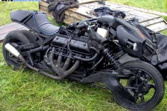 Звірячий мотоцикл «ВІЙНА-5000»