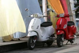 Новий скутер Vespa S 50 4T 4V