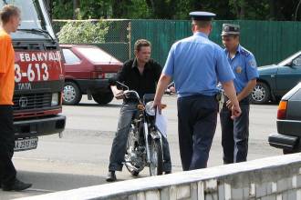 ДАІ зробила поблажку водіям скутерів. З нового року не штрафуватимуть 