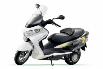 Першим сертифікованим водневим скутером став Suzuki Burgman 