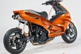 Изображая жертву: Gilera Runner 650