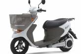 Suzuki выпустит электрический скутер e-Let's со сменными батареями