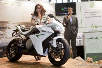 Дорожная версия электрического супербайка Energica: 100 кВт, 220 км/час