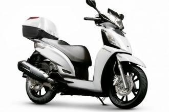 Скутер Kymco People GTi 300 отримав новий двигун і ABS