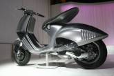 Новый скутер Vespa 946 представлен раньше выставки EICMA