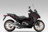 На мотовыставке EICMA-2013 дебютировал максискутер Honda Integra 750 2014