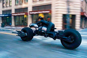 Мотоцикл зі зйомок фільму про Бетмена виставили на аукціон