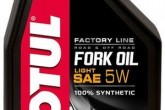 Вилочное масло MOTUL FORK OIL LIGHT / MEDIUM FACTORY LINE SAE 5W (1L)